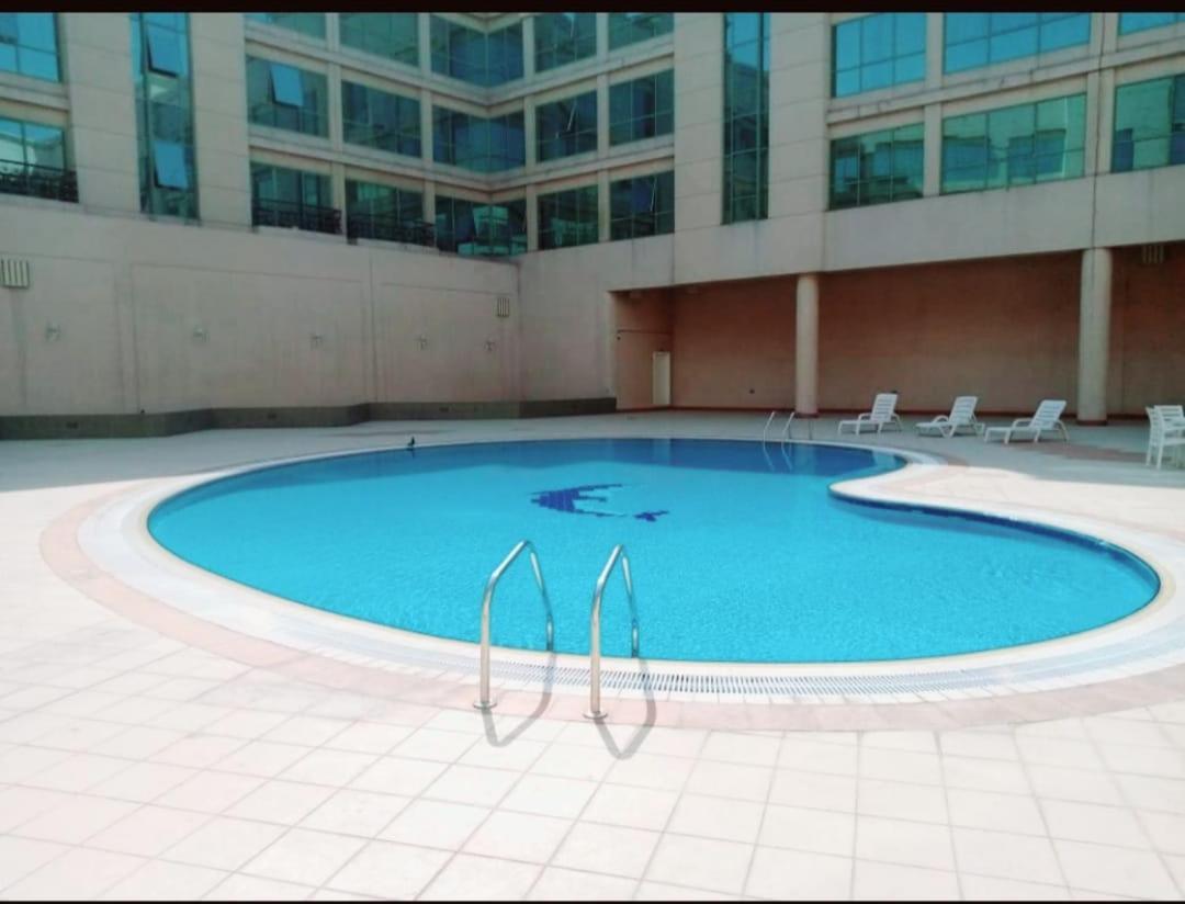 דובאי Havana Holiday Homes In Al Garhoud מראה חיצוני תמונה
